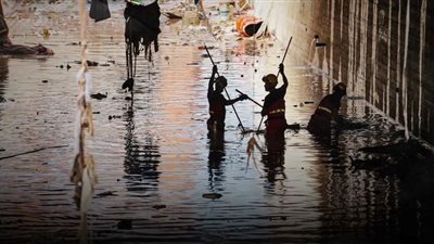 بعد مصرع 217 شخصًا، إسبانيا تنشر 7500 جنديًّا بمناطق متضررة من الفيضانات