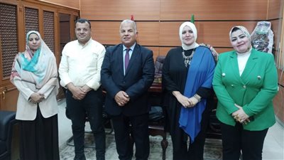 وكيل تعليم الفيوم يلتقي منسقي مبادرة 