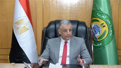 محافظ الإسماعيلية يعلن بدء تشغيل سوق شل بعد توقفه لسنوات