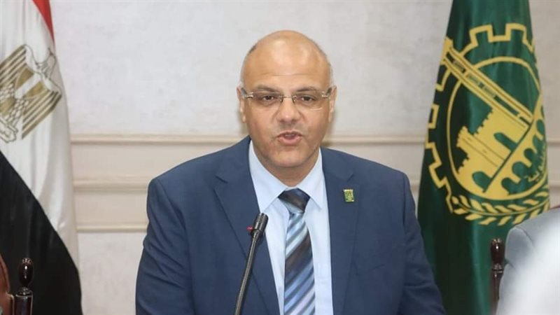 مهندس أيمن عطية محافظ