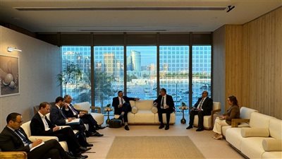 وزير البترول يبحث مع رئيس «توتال إينرجيز» العالمية خططها في مصر 