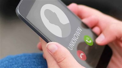 أمين الفتوى: لا يجوز وضع القرآن نغمة على الهاتف أما الدعاء فلا بأس