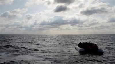 السلطات الليبية تعثر على جثمان قائد المركب المصرية الغارق في رأس التين