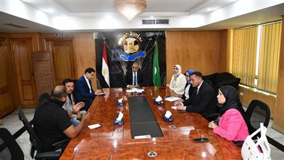 يستهدف 1000 سيدة، تنفيذ مشروع فتيات النحل لتمكين سيدات الفيوم اقتصاديا