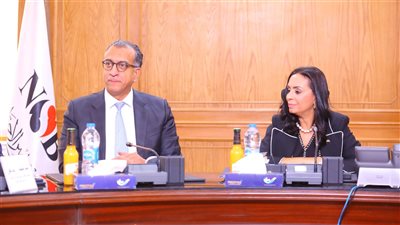 وزيرة التضامن تناقش خطط تطوير بنك ناصر الاجتماعي