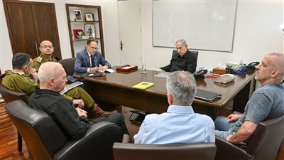 زج فيها باسم مصر، تسريبات مكتب نتنياهو تكشف عن طوفان الأخبار الكاذبة