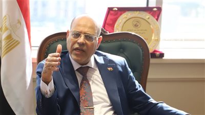 محمد جبران يعلن إعادة تشغيل وتطوير مكتب عمل بالدقهلية 