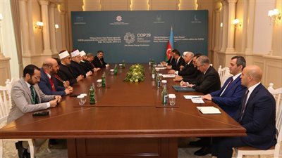 رئيس وزراء أذربيجان يستقبل وفدًا مصريا رفيع المستوى على هامش قمة قادة الأديان 