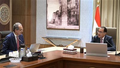الحكومة تضع خطة لتحويل مصر إلى مركز عالمي لـ تكنولوجيا المعلومات