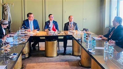  وزير الاستثمار يستعرض الفرص الاستثمارية مع كبريات الشركات التركية