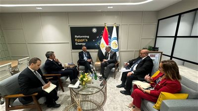 وزير البترول يبحث وفد إيني الإيطالية الإسراع في تنفيذ خطط تنمية الحقول