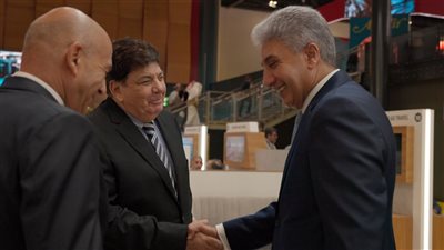 وزير الآثار يفتتح الجناح المصري المشارك في بورصة لندن الدولية للسياحة