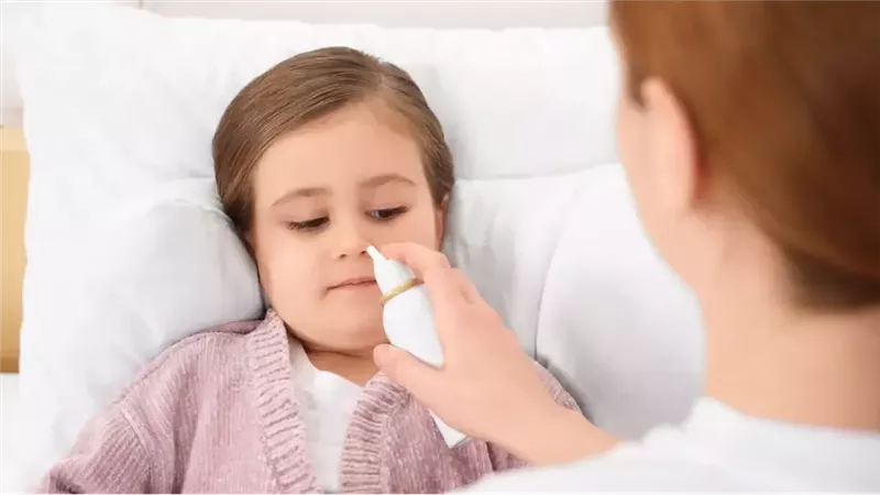 تسليك أنف الأطفال