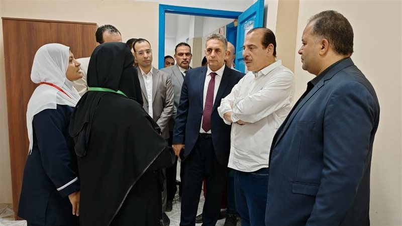 د.عمرو قنديل، فيتو