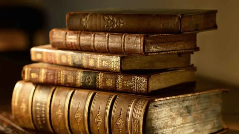 العثور على 5 كتب