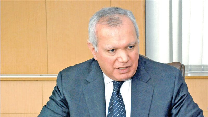 محمد العرابي، فيتو