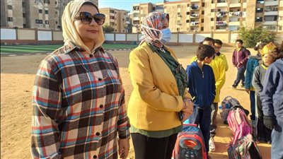 مديرة تعليم 6 أكتوبر يتفقد عددا من المدارس (صور)