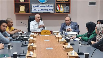 متابعة سير مشروع محطة معالجة مياه الصرف الصحي بكرم عمران بقنا (صور)