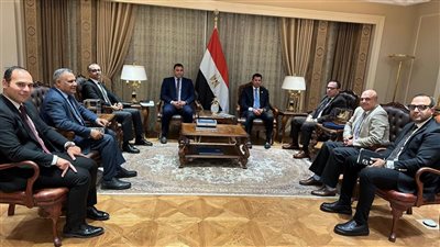 وزير الشباب يبحث ترتيبات تنظيم الملتقى الدولي للاستثمار والصناعة الرياضية
