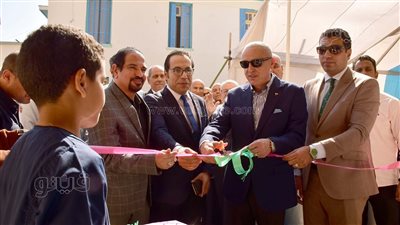 محافظ الأقصر يفتتح معهد الضبعية الفني للتمريض (صور)