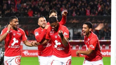 سانت إيتيان وبريست يتعادلان 3/3 في الدوري الفرنسي