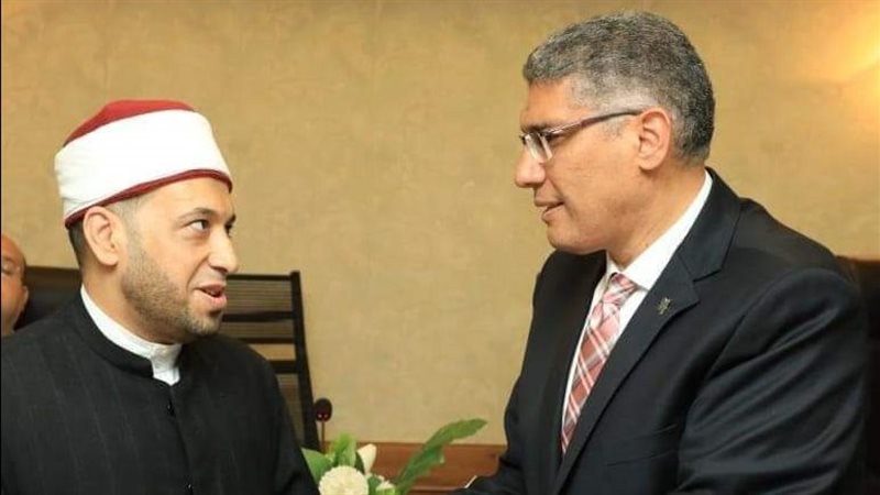 محافظ الجيزة يكرم
