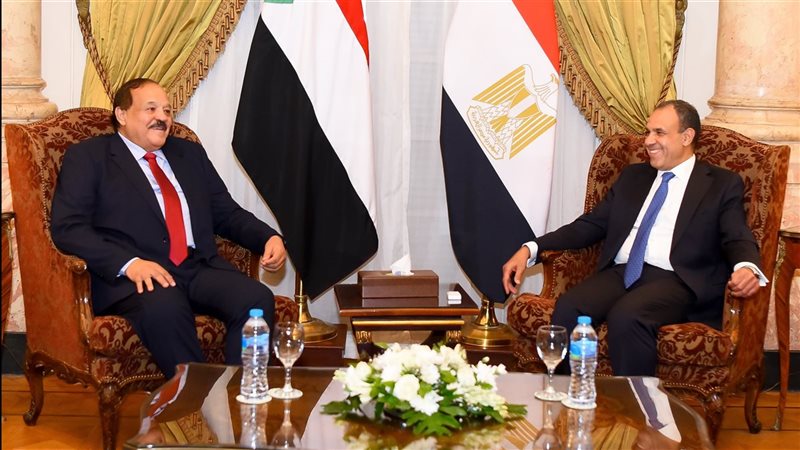 وزير الخارجية بدر