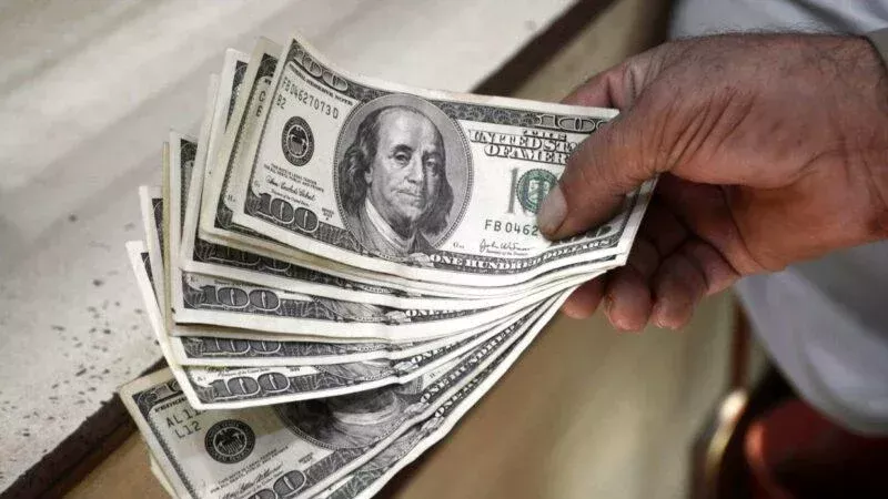 سعر الدولار، فيتو