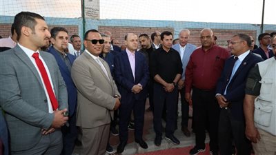 وزير الشباب ومحافظ كفرالشيخ يفتتحان ملعب مركز شباب بلطيم (صور)