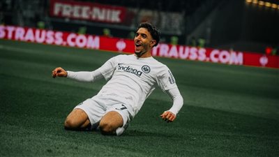 شبكة ألمانية: مان سيتي في مفاوضات متقدمة لضم عمر مرموش بالانتقالات الشتوية