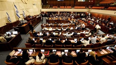 الكنيست يصادق رسميا على تعيين كاتس وزيرا للجيش الإسرائيلي وساعر للخارجية