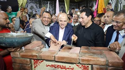 وزير الرياضة ومحافظ كفرالشيخ يضعان حجر الأساس للملعب القانوني بالحامول (صور)