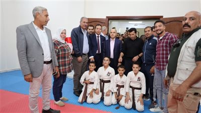 وزير الرياضة ومحافظ كفر الشيخ يفتتحان مقر مركز شباب الغنيمي بقلين (صور)