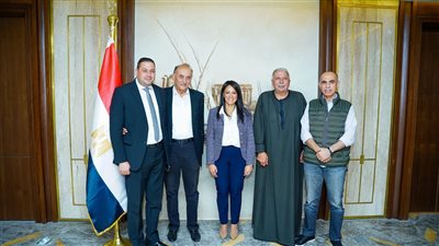 المشاط تلتقي عددًا من أعضاء مجلسي النواب والشيوخ 