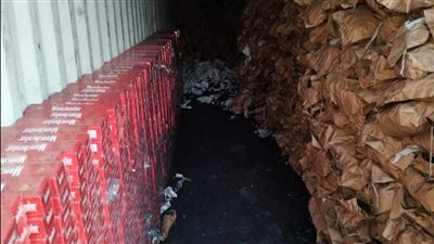 جمرك دمياط يضبط 1763 خرطوشة سجائر مهربة 