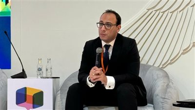 نائب محافظ أسيوط يستعرض تجربة إعادة تأهيل المناطق الحضرية غير المخططة