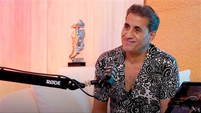 أحمد شيبة لـ عمرو دياب: اهدا شوية (فيديو)