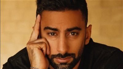 معلومات عن الإماراتي أنس بوخش بعد حلقته مع منى الشاذلي 