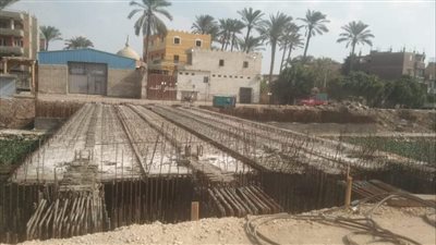 الجيزة تبدأ في إنشاء كوبري جديد فوق ترعة المريوطية (صور)