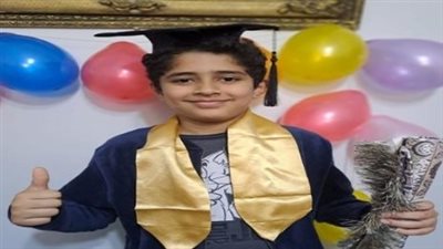 وصول أسرة الطالب أنس لحضور أولى جلسات محاكمة المتهم بالتسبب في وفاته 