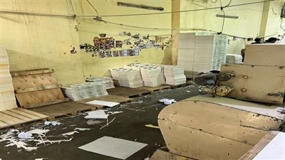ضبط مالك مطبعة غير مرخصة بحوزته أغلفة أدوية أطفال مجهولة المصدر بالسلام 