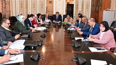  تعرف على إجراءات التعاقد مع الأطباء بعد بلوغ سن المعاش طبقا للقانون