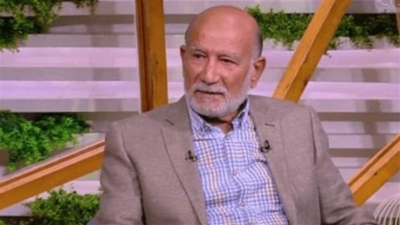 الفنان القدير أحمد