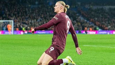 عرض خرافي، هالاند يوافق على تجديد عقده مع مانشستر سيتي