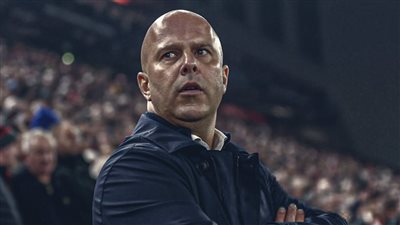 أول تعليق من سلوت على تجديد عقد جوارديولا مع السيتي