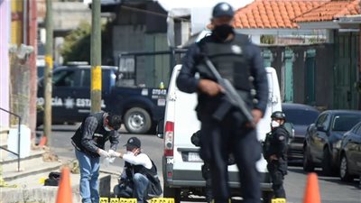 مقتل 10 على يد مسلحين في حانة بالمكسيك