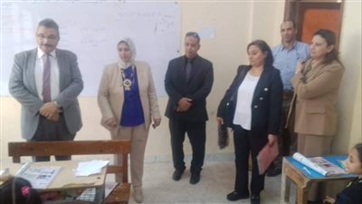 وكيل تعليم الجيزة تتفقد مدارس الحوامدية وأبو النمرس والبدرشين (صور)