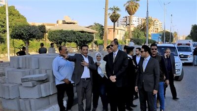 محافظ سوهاج يتفقد أعمال تطوير وتجميل الحديقة العامة 