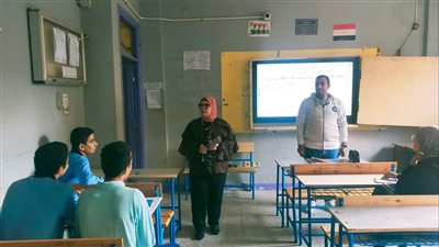 مديرة تعليم العجوزة تتفقد انتظام الدراسة بمدرسة اللواء الرسمية لغات (صور)