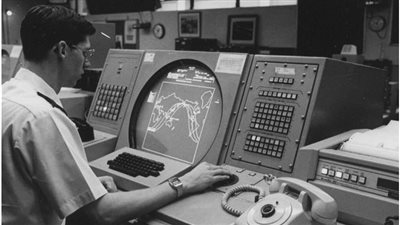 حكاية خطأ تقني كاد يتسبب في حرب نووية 